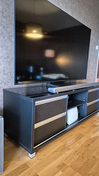 TV-Bänk