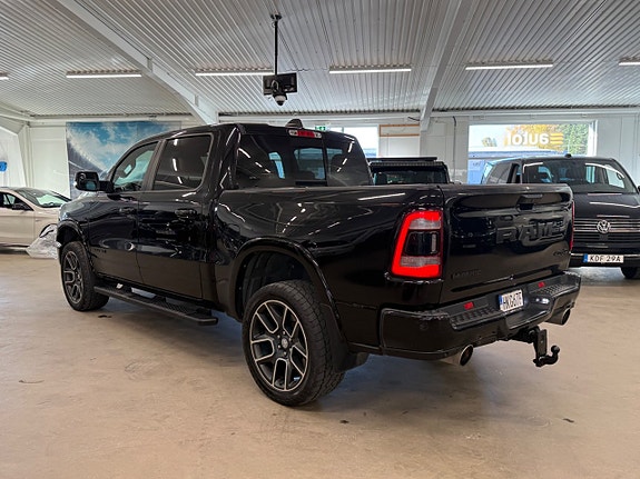 Dodge RAM 1500 2 of 17