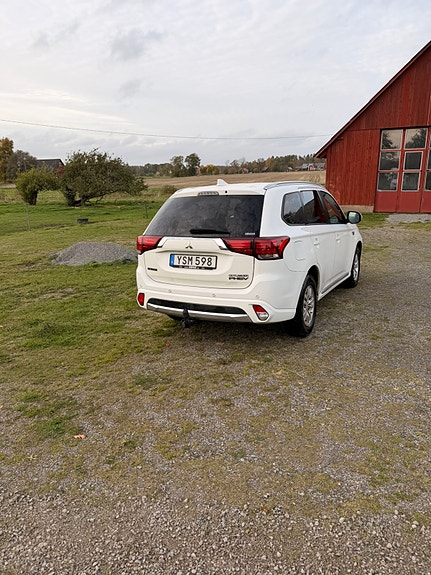 Mitsubishi Outlander 4 of 10