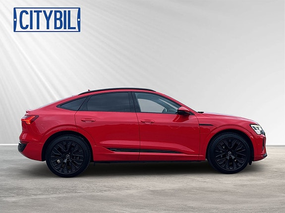Audi Q8 e-tron 6 of 30