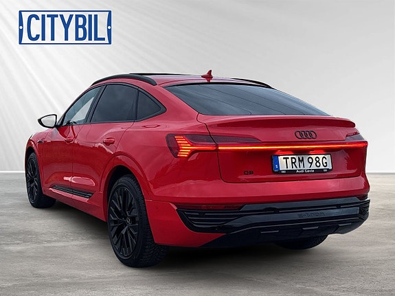 Audi Q8 e-tron 3 of 30