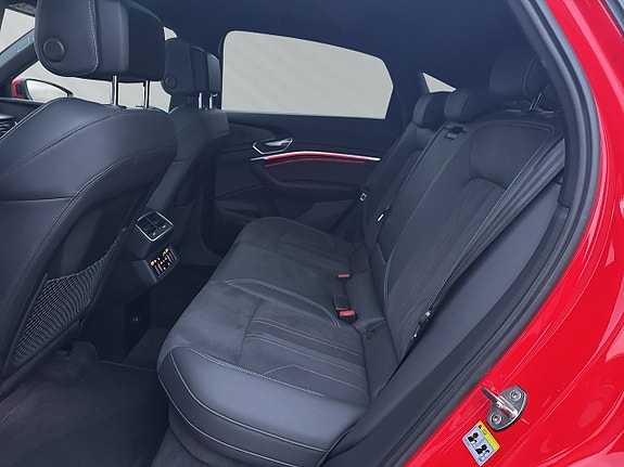 Audi Q8 e-tron 16 of 30