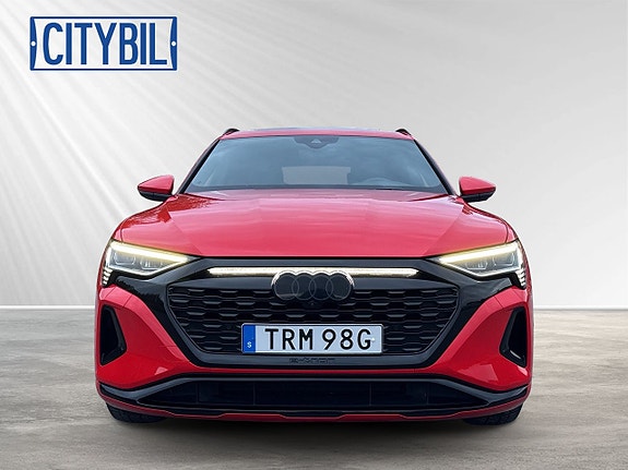 Audi Q8 e-tron 8 of 30