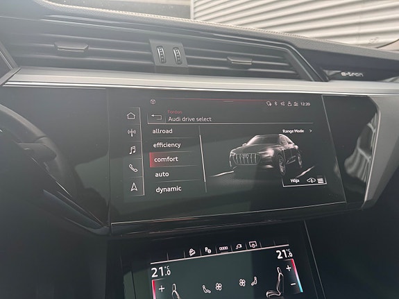 Audi Q8 e-tron 28 of 30