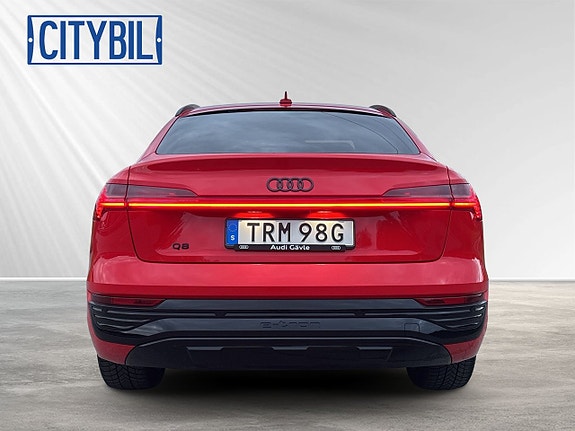 Audi Q8 e-tron 4 of 30