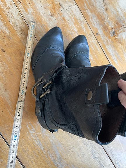 Product image 1 of 6