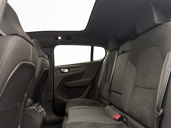 Volvo C40 30 of 30