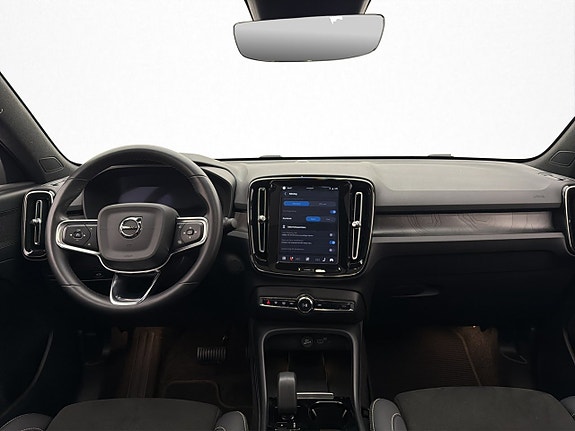 Volvo C40 16 of 30