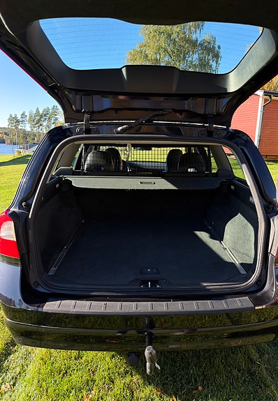 Volvo V70 5 of 13