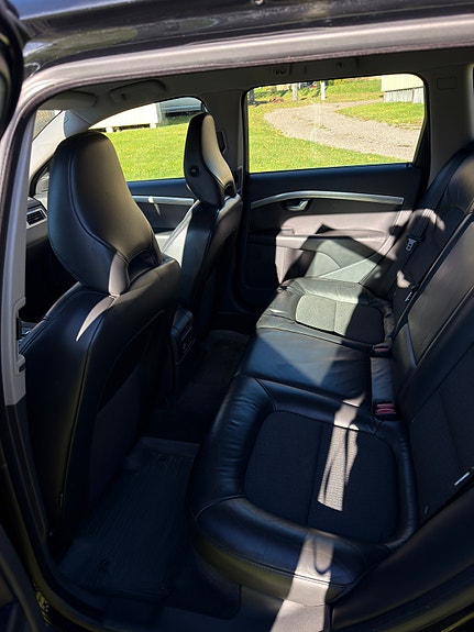 Volvo V70 6 of 13