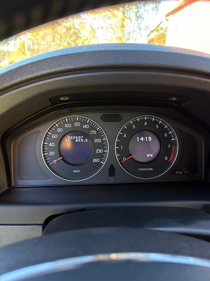 Volvo V70 9 of 13
