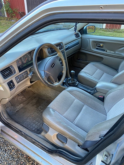 Volvo S70 4 of 7