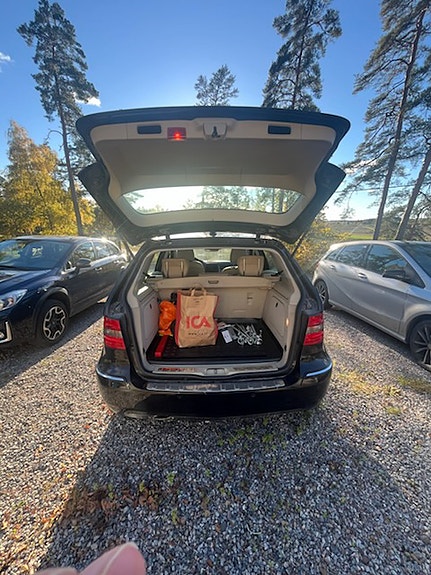 Mercedes-Benz B 180 9 of 9