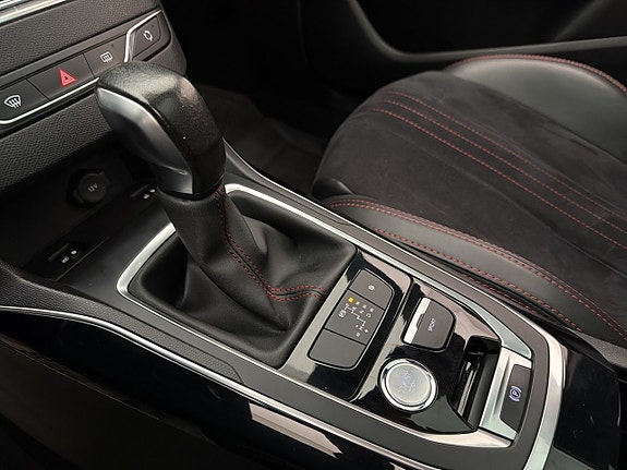 Peugeot 308 28 of 30