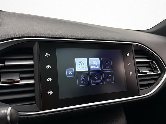 Peugeot 308 26 of 30