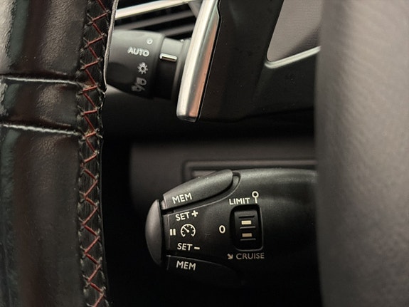 Peugeot 308 16 of 30