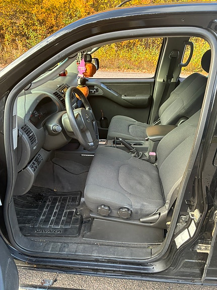 Nissan Navara 5 of 7