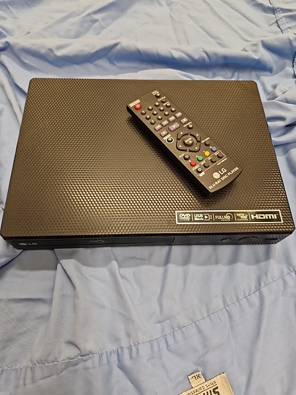 Product image 1 of 2