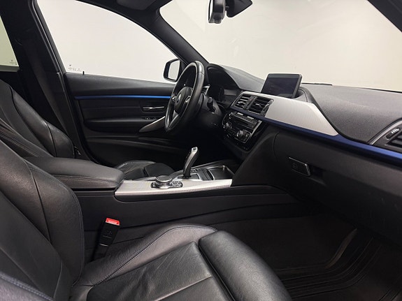 BMW 320d 11 of 23