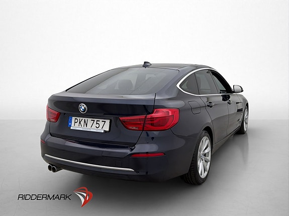 BMW 320 8 of 30