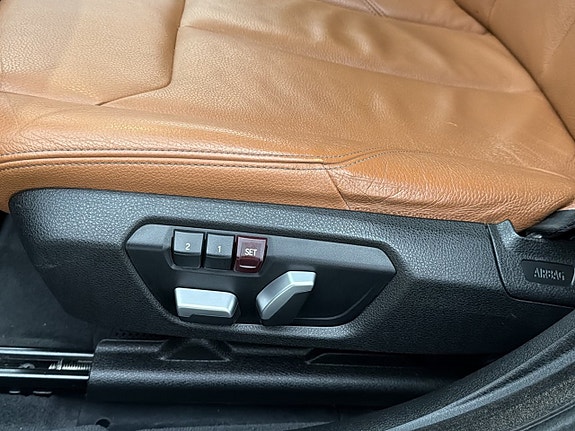 BMW 320 12 of 30
