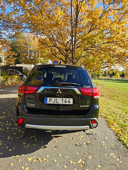 Mitsubishi Outlander 3 of 10