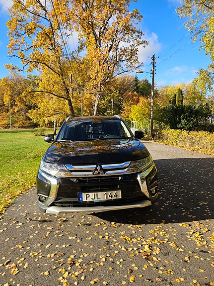 Mitsubishi Outlander 4 of 10