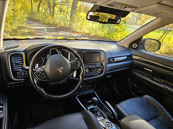 Mitsubishi Outlander 10 of 10