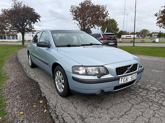 Volvo S60 6 of 16