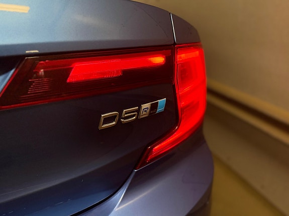 Volvo S90 10 of 30