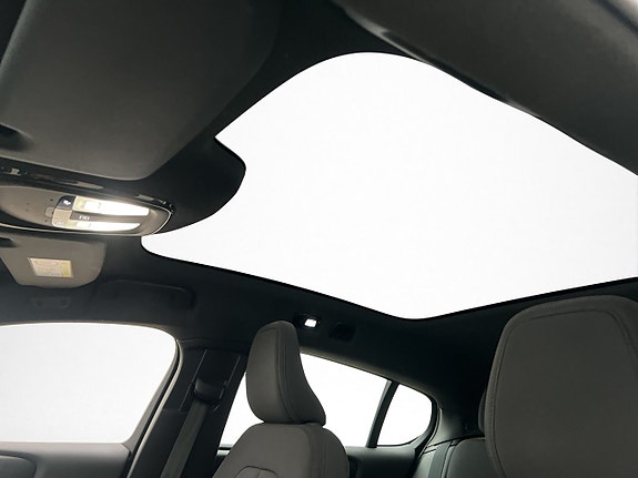 Volvo C40 11 of 30