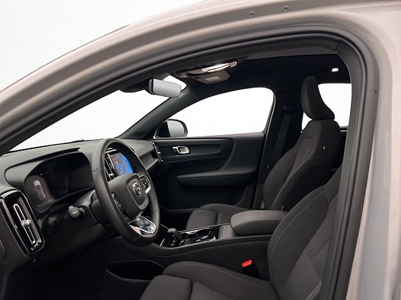 Volvo C40 10 of 30