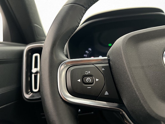 Volvo C40 15 of 30
