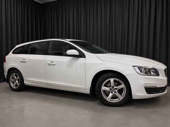 Volvo V60 4 of 13