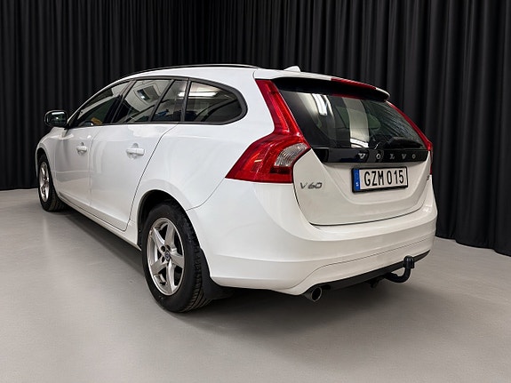 Volvo V60 6 of 13
