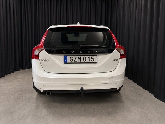 Volvo V60 8 of 13