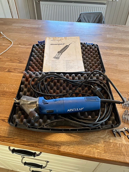 Product image 1 of 3