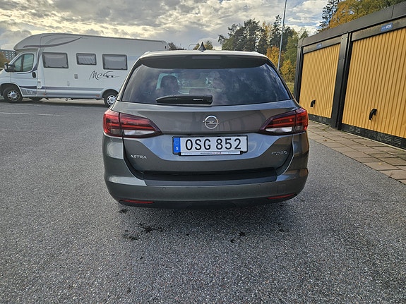 Opel Astra 3 of 22