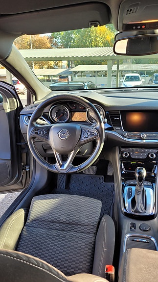 Opel Astra 11 of 22