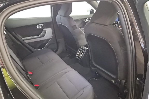 Polestar 2 9 of 22