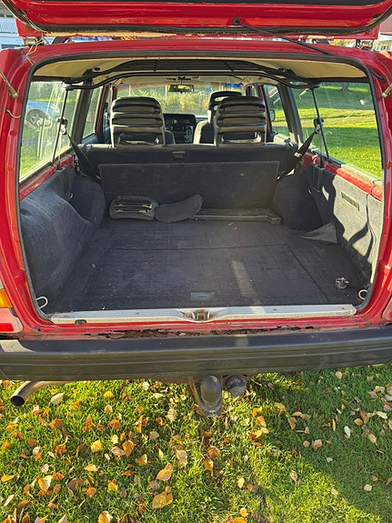 Volvo 240 5 of 7