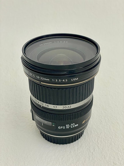 Canon EF-S 17-55mm objektiv