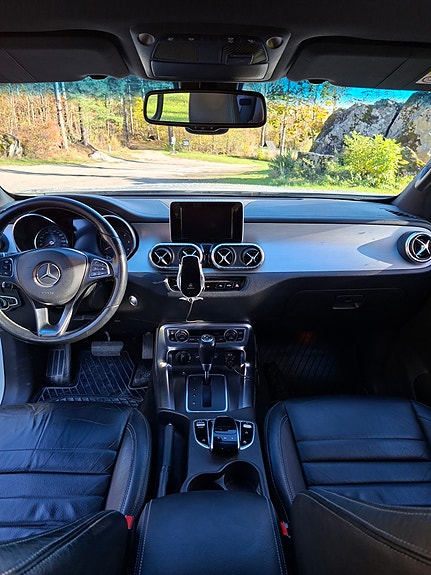 Mercedes-Benz X350 d 10 of 13