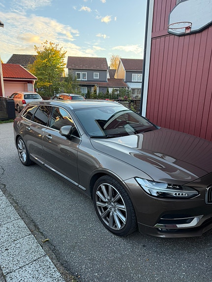 Volvo V90 4 of 14