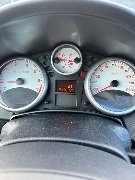 Peugeot 207 6 of 14