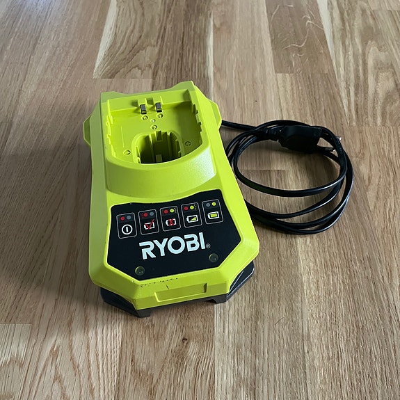 Product image 1 of 2