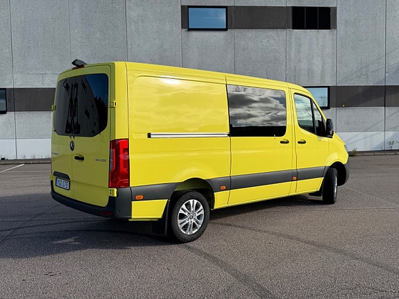 Mercedes-Benz Sprinter 419 2 of 16