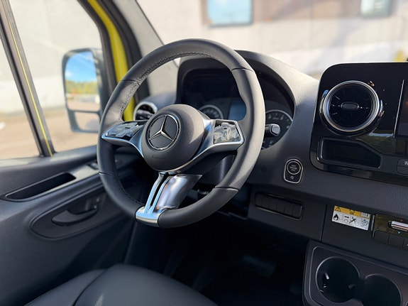 Mercedes-Benz Sprinter 419 9 of 16