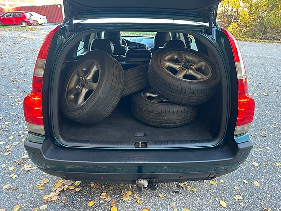 Volvo V70 5 of 13