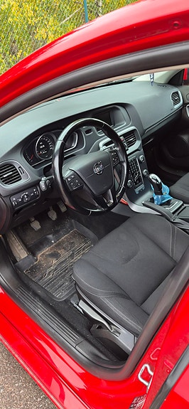 Volvo V40 4 of 4